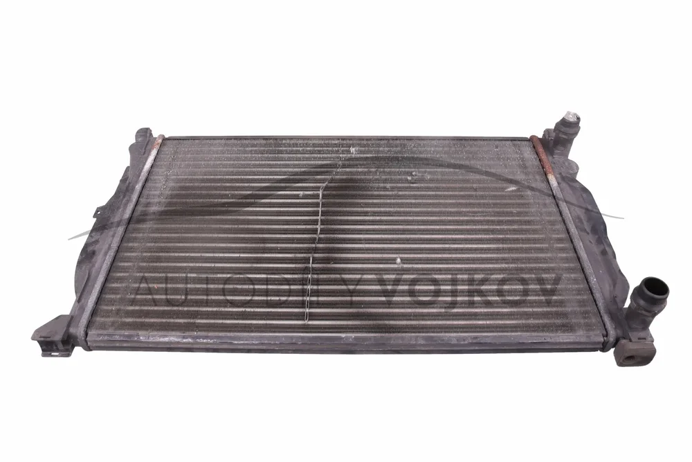 Chladič vody 8D0121251BH v:97307