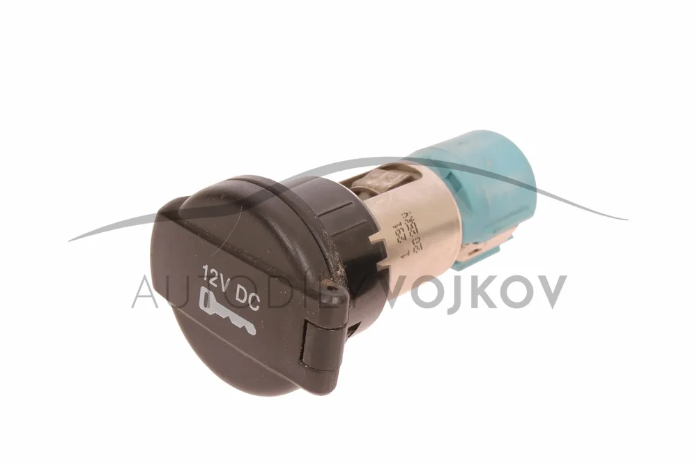 Zásuvka 12V K04793554AC v:72617 Zásuvka 12V K04793554AC v:72617